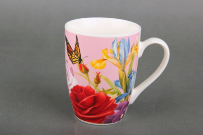 Кружка 340мл "Алая роза" бочка,фарф. (12/48)