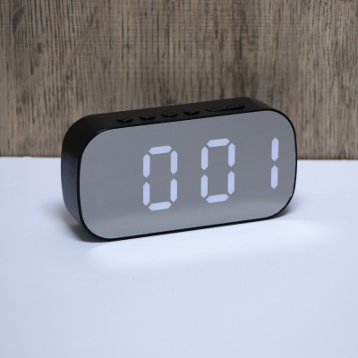Будильник электронный, 13x6,5x3,5 см, USB/3xAAA, пластик, цвет корпуса черный (1/10)